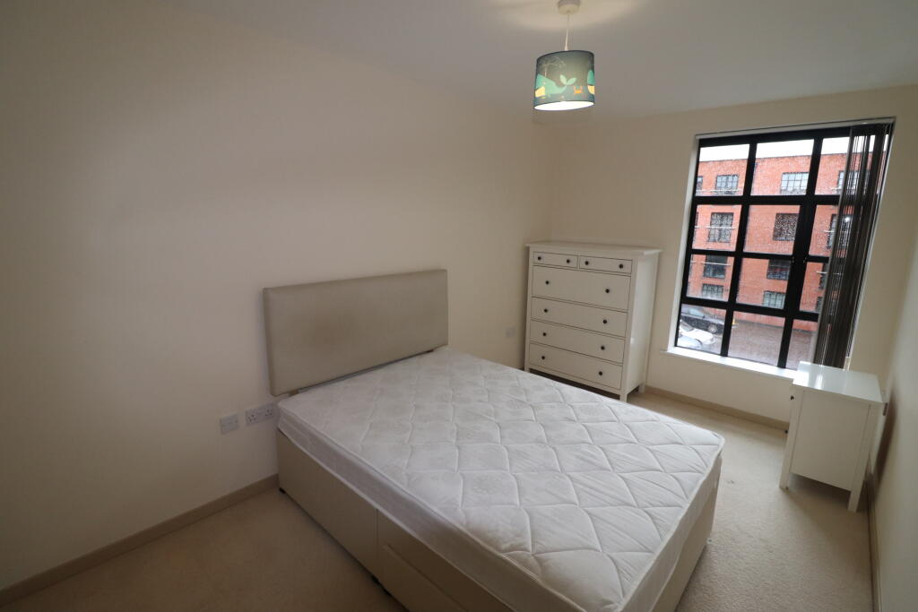 Apartment in Birmingham - View 5