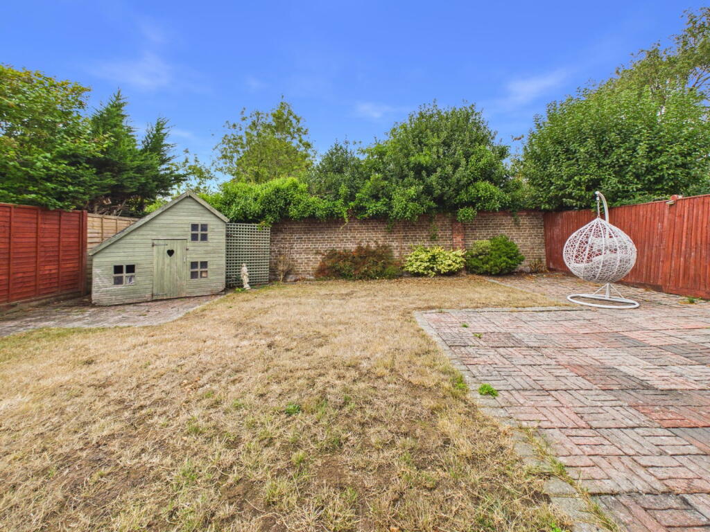 House in Brighton - View 2