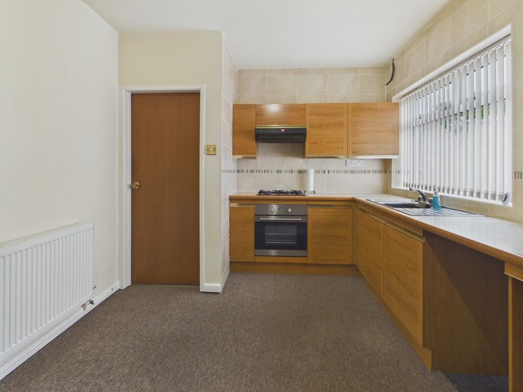 House in Chesterfield, Hady, Spital - View 3