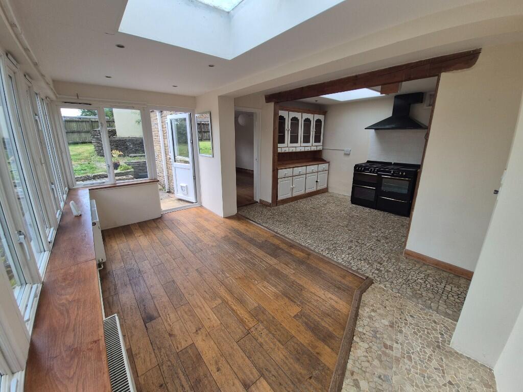 Station Road, Stalbridge, Dorset, DT10 photo 3