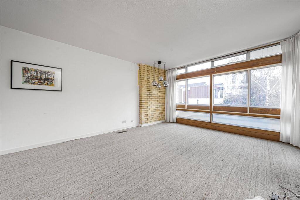 Blandford Road, Teddington photo 4