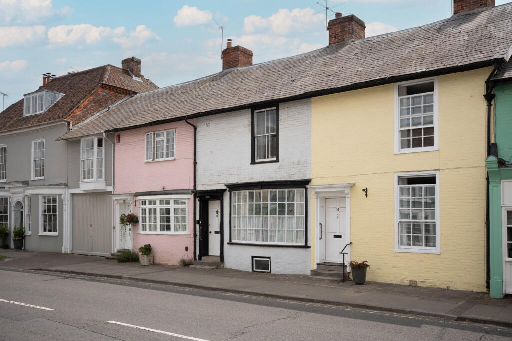 Main image of property: East Street, Alresford, Hampshire, SO24 9EE