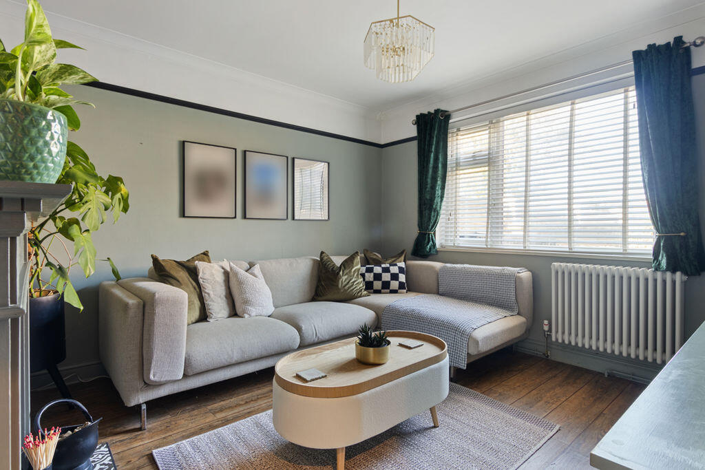 House in Portsmouth - View 4