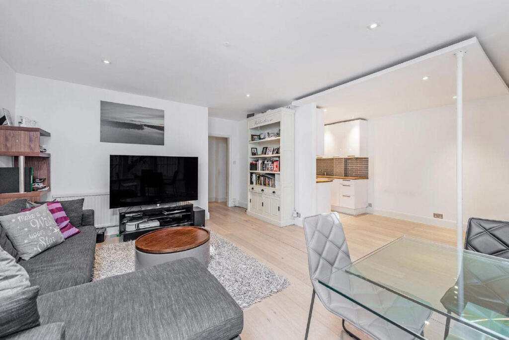 Main image of property: Gloucester Terrace, London, W2