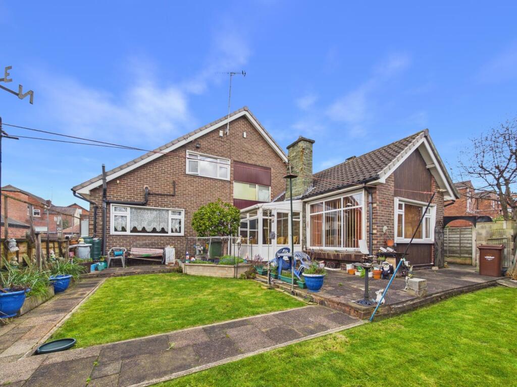 Main image of property: Belgrave Mount, Wakefield