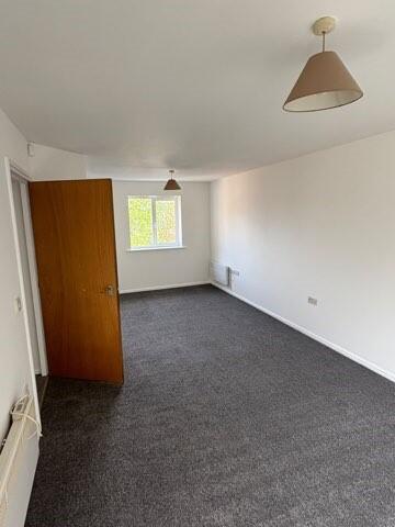 Apartment in Manchester - View 4
