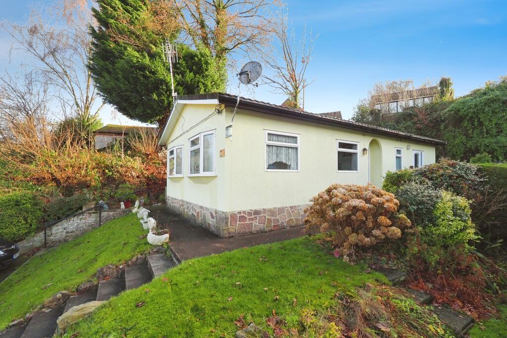 2-bed caravan on Cupola Park, Whatstandwell, Matlock, £130,000