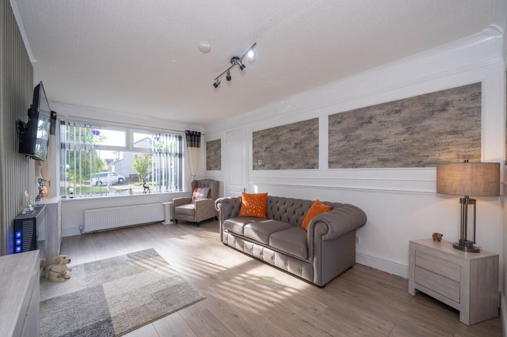 House in Uphall, West Lothian - View 5