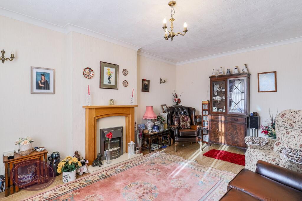 Maple Drive, Nuthall, Nottingham, NG16 photo 3