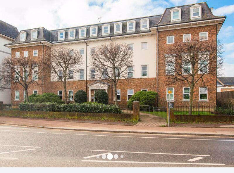 Main image of property: 2 Bedroom Apartment with Parking, Culverden Park Road, Tunbridge Wells