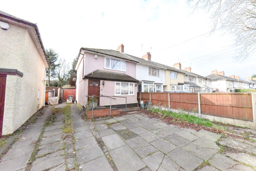 Main image of property: Wold Walk, Birmingham, B13 0JT