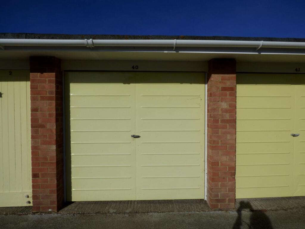 Main image of property: Chichester Court, Rustington, BN16