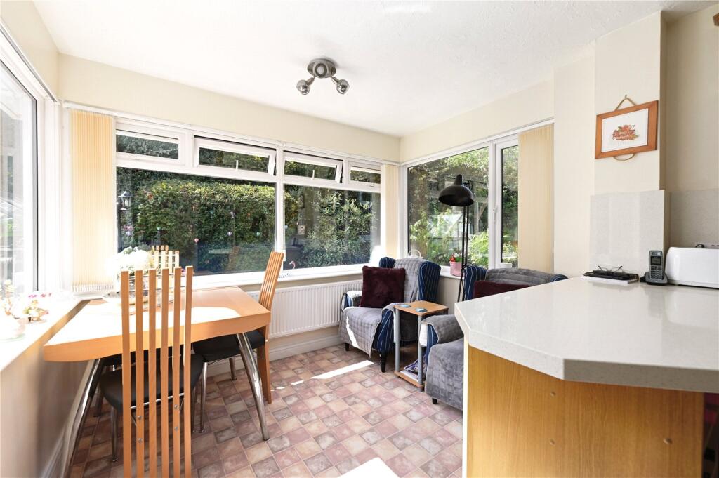 House in Guildford, Ash - View 5