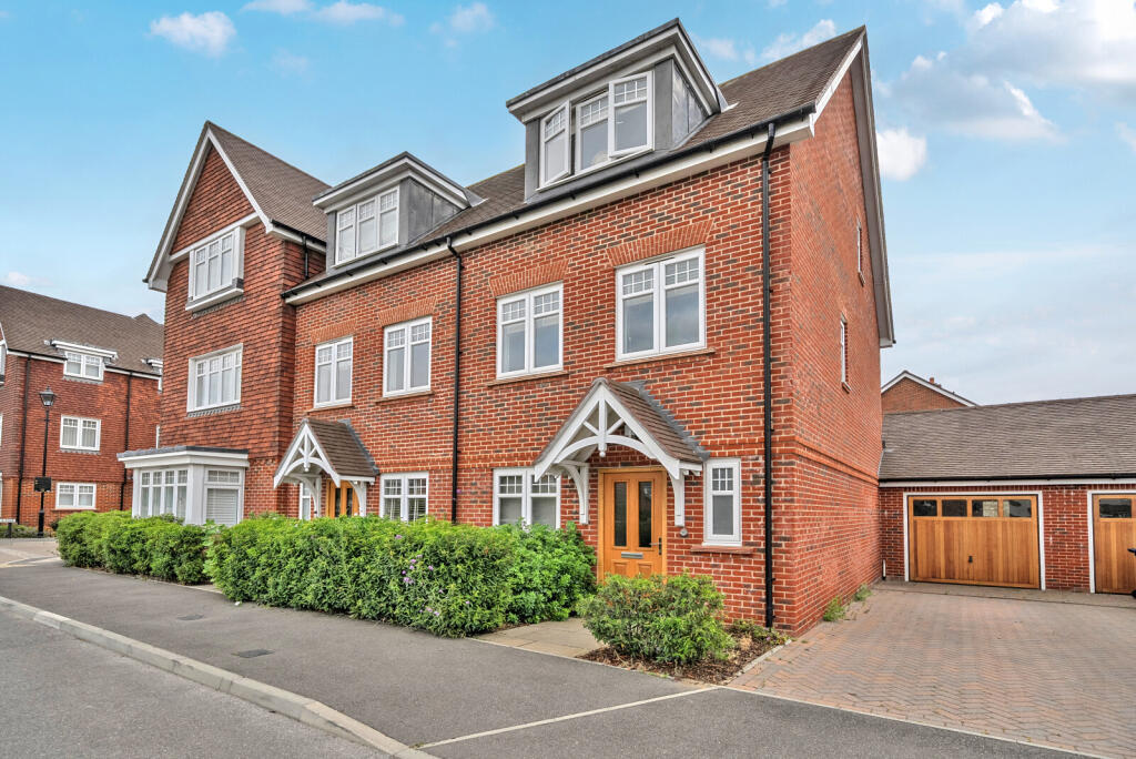 Main image of property: Lorimer Avenue, Cranleigh, GU6