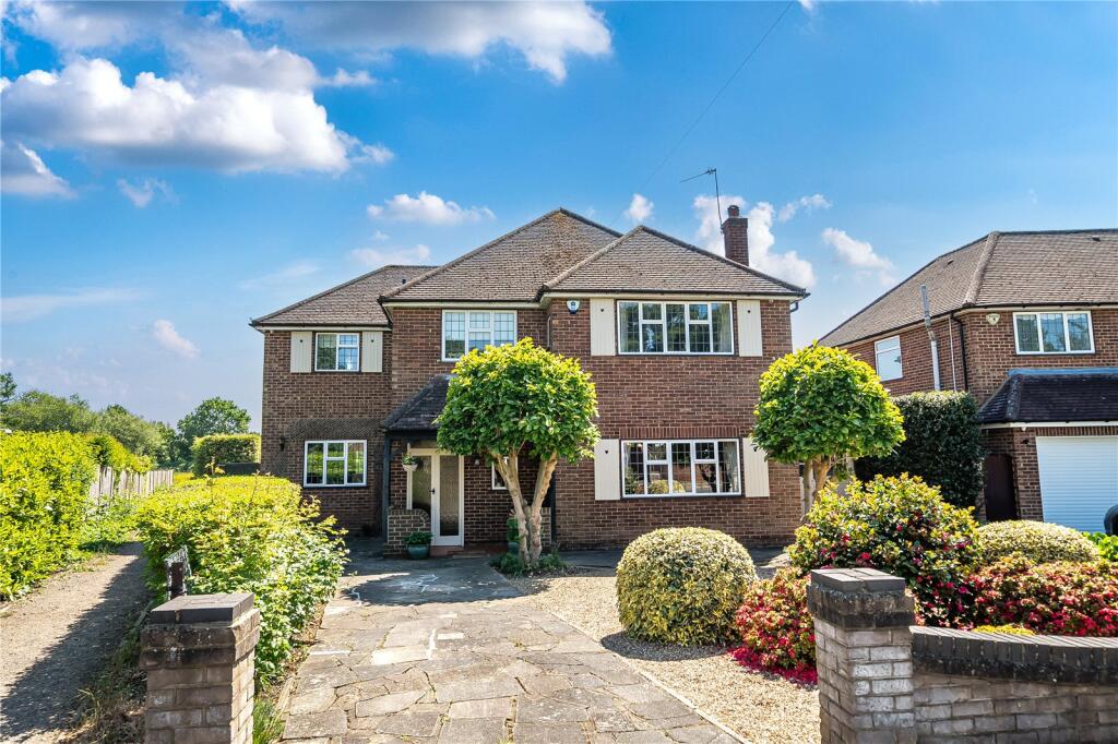 4-bed detached on Park Avenue, Ruislip, Middlesex, £1,175,000