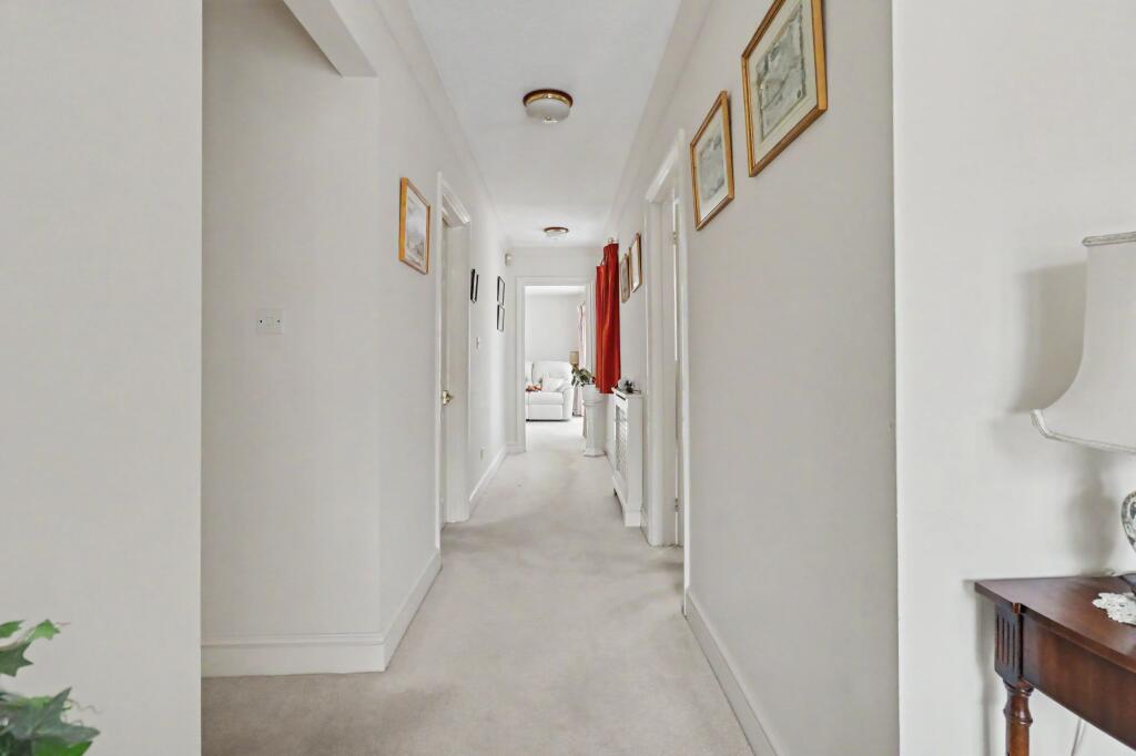 House in Kingston upon Thames - View 2