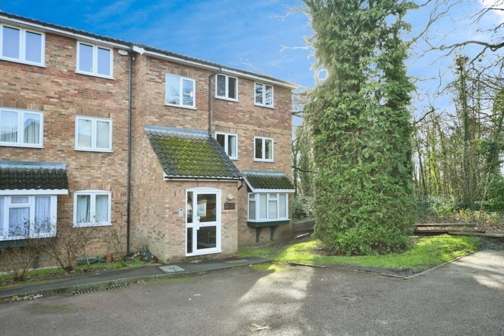 Main image of property: Marshalls Close, London, N11