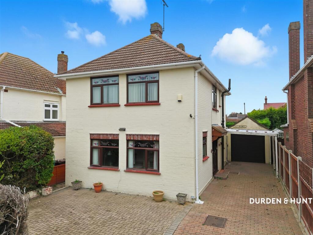 Main image of property: Chestnut Avenue, Colchester, CO2