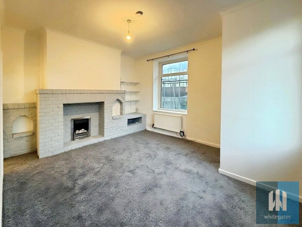 Church Street, Moldgreen, Huddersfield, HD5 photo 2