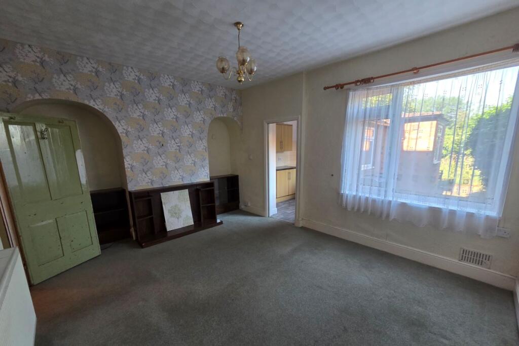 House in Sutton Coldfield, Wylde Green - More