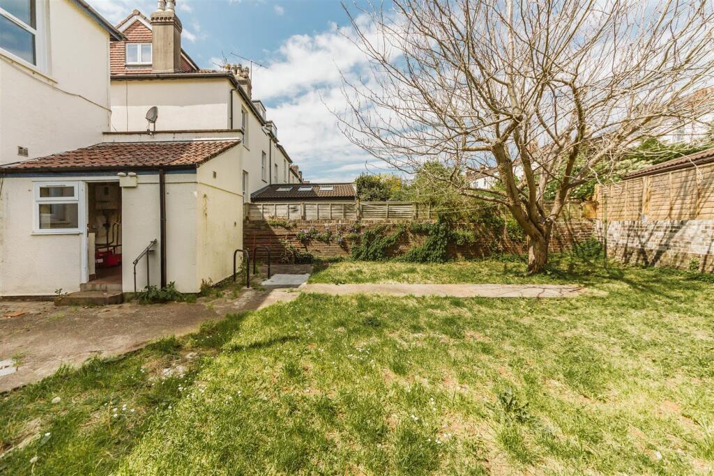 Cranbrook Road | Redland photo 3