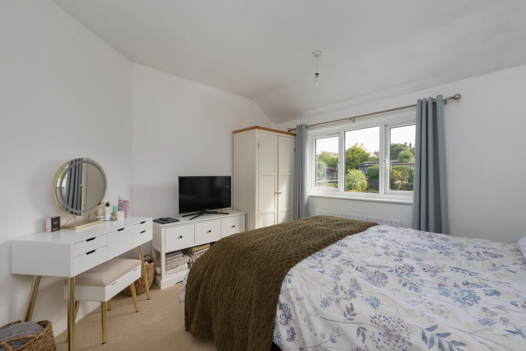 House in Herne Bay, Kent - More