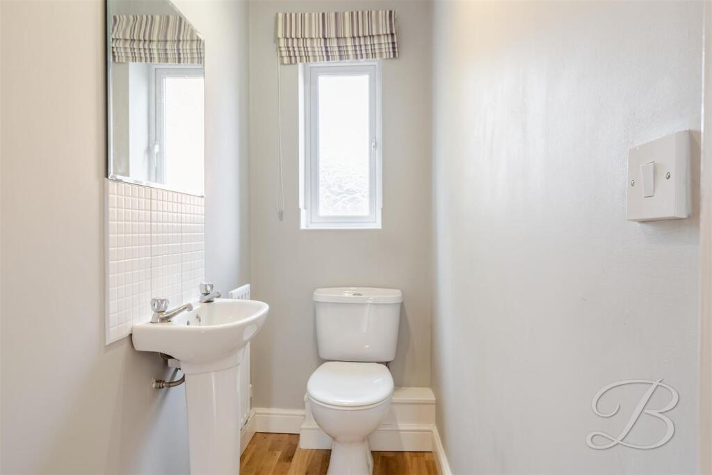 House in Nottingham - View 5