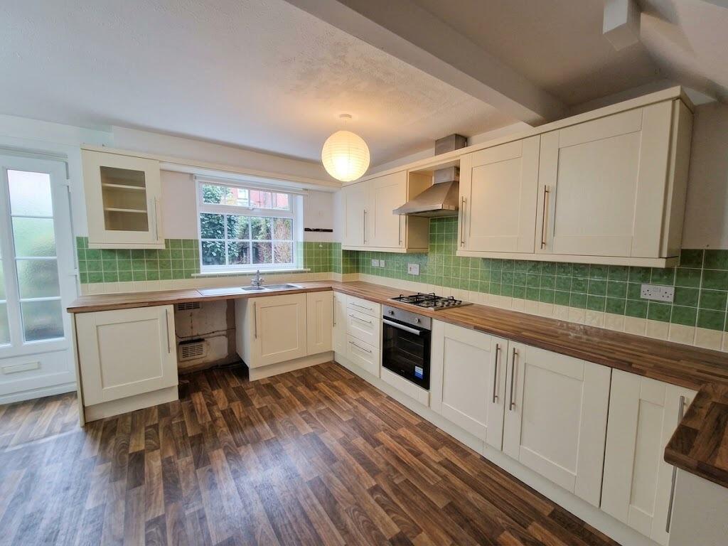 Main image of property: Central Avenue, New Basford, Nottingham, Nottinghamshire, NG7 7AF