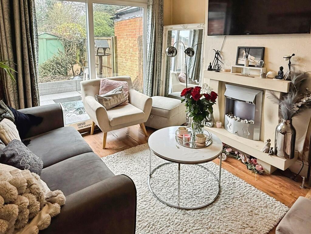 House in Oadby and Wigston, South Wigston - View 2