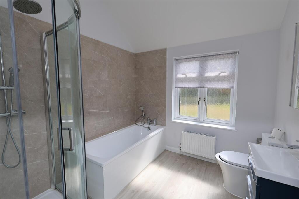 House in Sevenoaks, Chevening - More