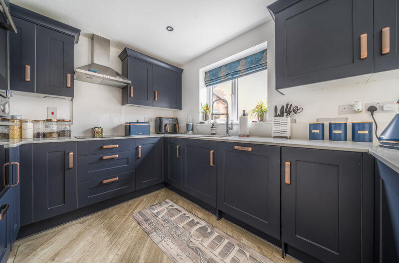 Saxon Gold Drive, Stewartby, MK43 photo 5
