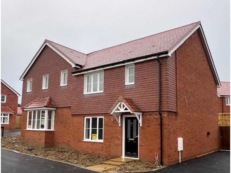 Main image of property: Celandine Gardens, Hailsham, East Sussex, BN27 3ZH