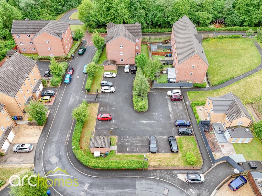 Main image of property: Thorncroft Avenue, Astley, Tyldesley, Manchester