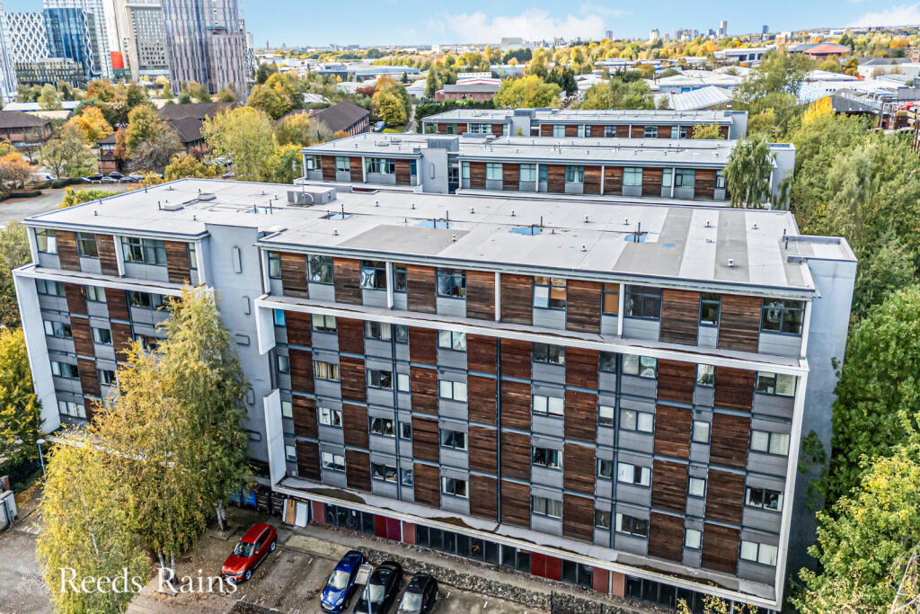 Main image of property: Broadway, Salford, M50