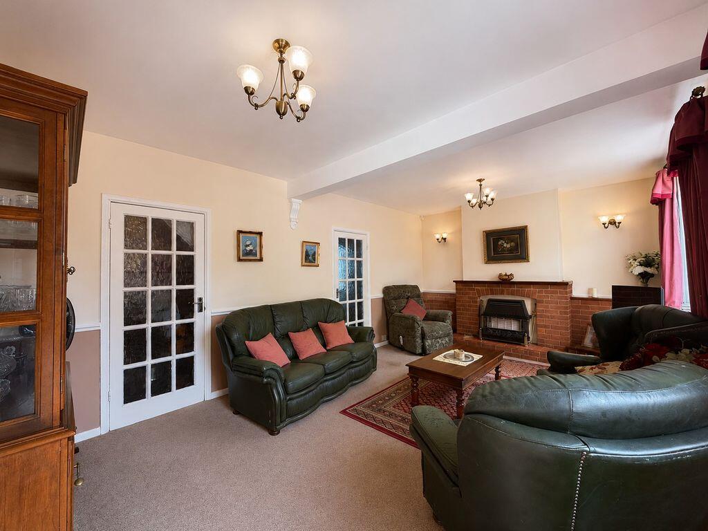 House in Walsall, West Midlands - View 4