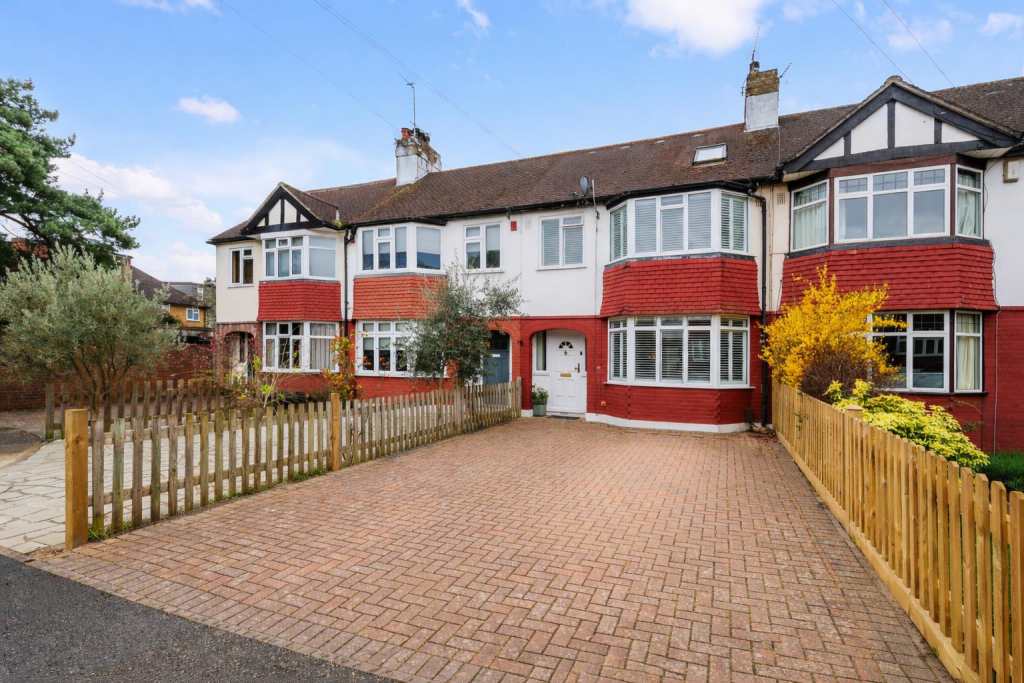 Main image of property: Dirdene Gardens, Epsom