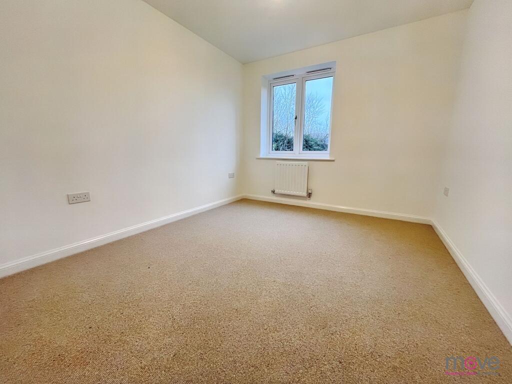 Apartment in Gloucester - More