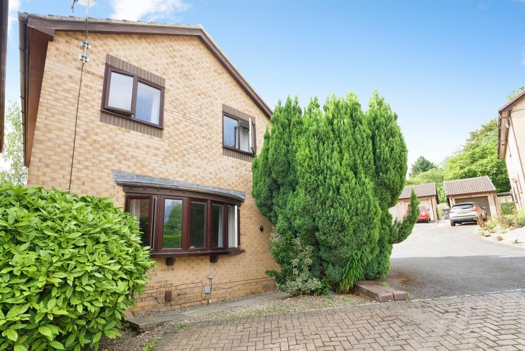 Main image of property: Horton Close, Rodley, Leeds