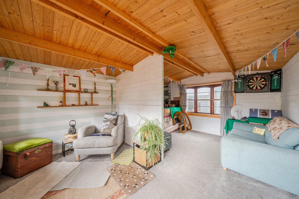 House in East Devon, Lympstone - View 4