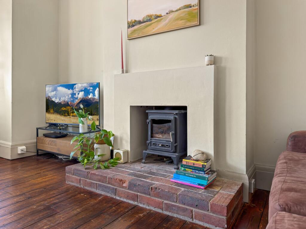 Apartment in Hove, Aldrington - View 4