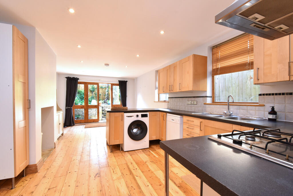 3 bedroom terraced house for rent