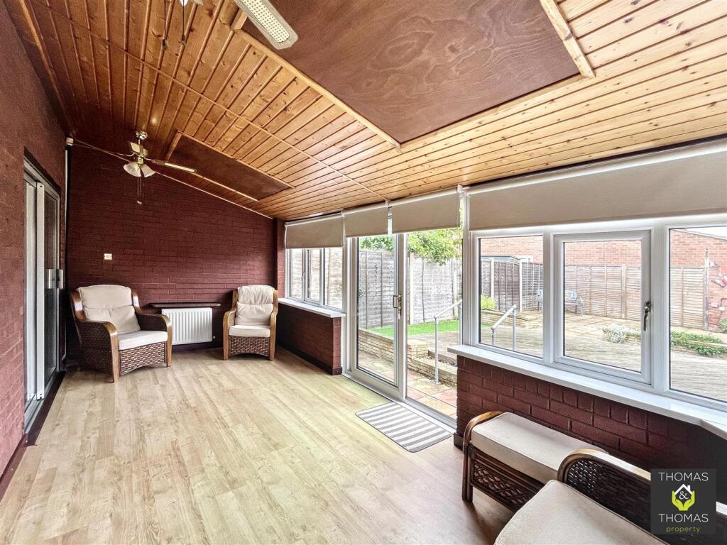 House in Stroud, Hardwicke Green, Hardwicke - View 5