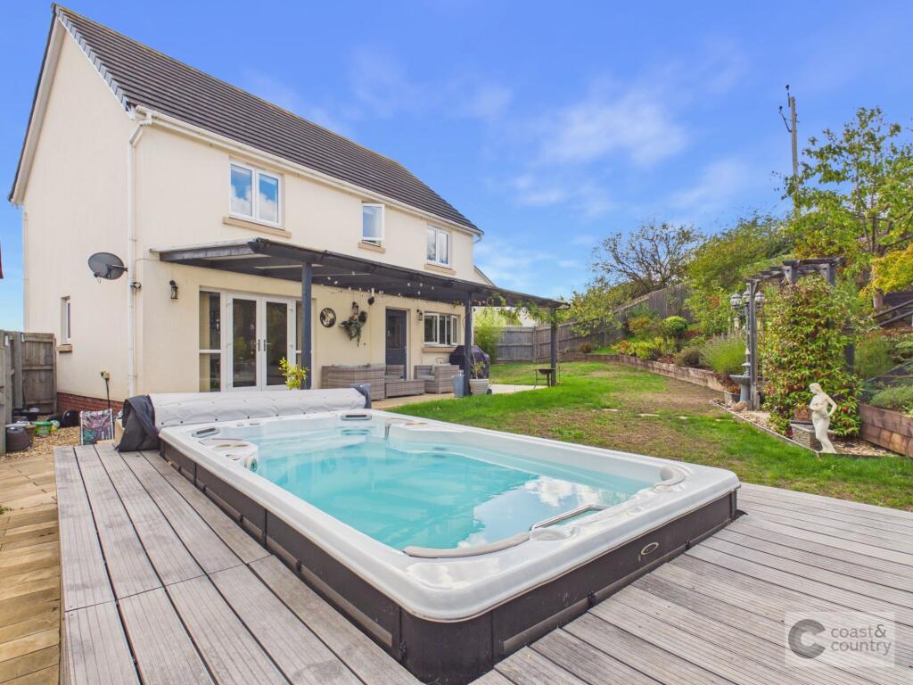 House in Teignbridge, Kingsteignton - View 2