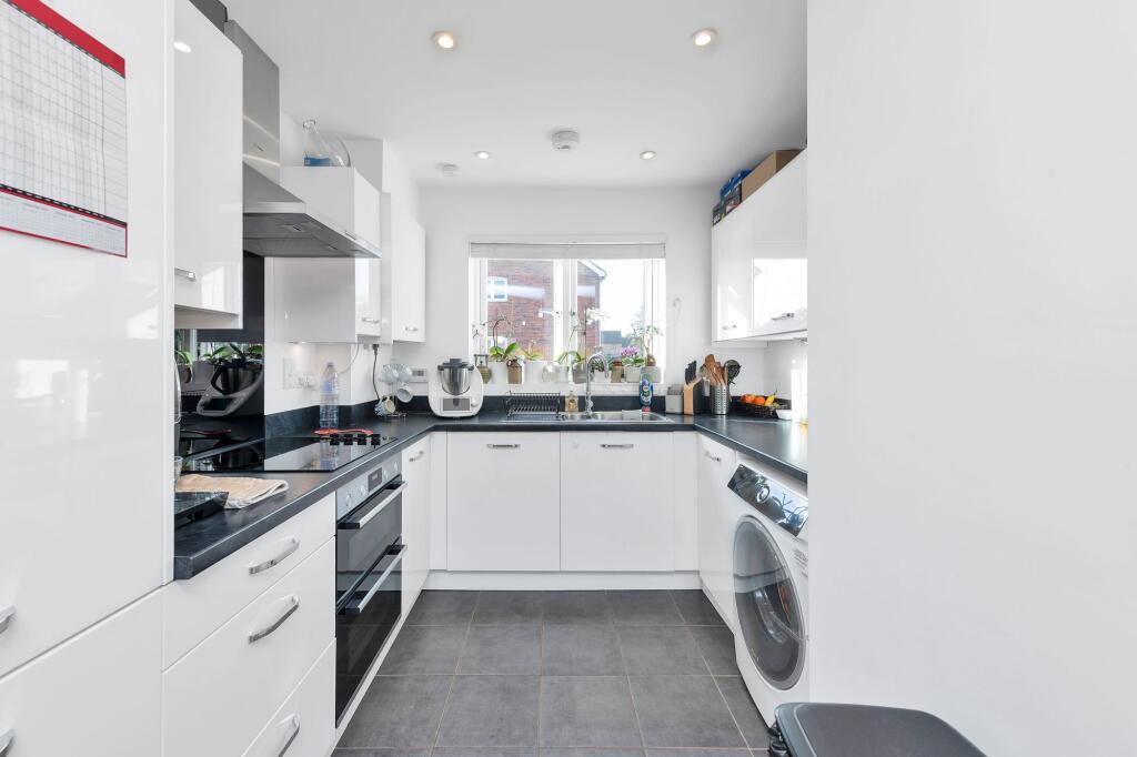 Maple Close, Soham, CB7 photo 4