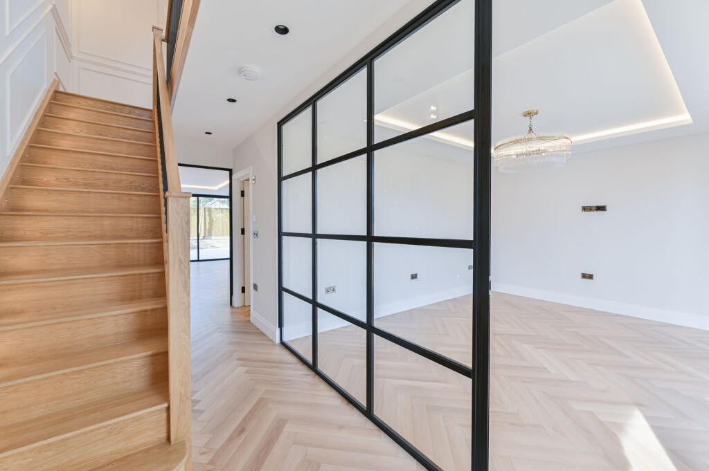 House in London - More
