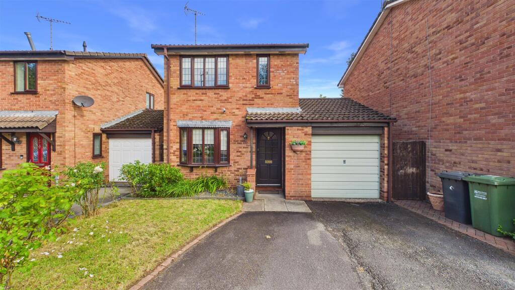 Main image of property: Chaffinch Drive, Kidderminster