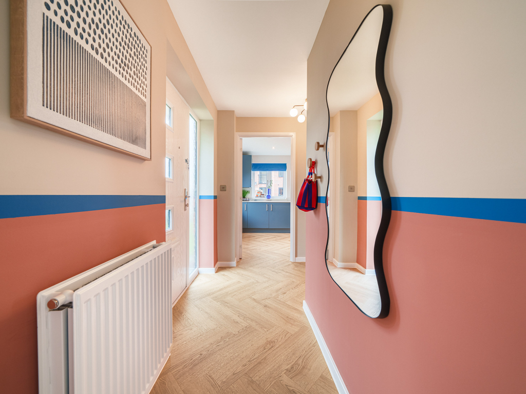 House in Bristol, Cribbs Triangle, Almondsbury - More