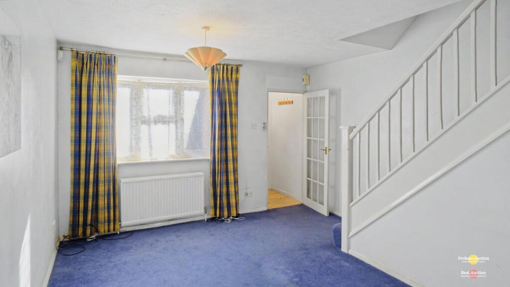 House in London - View 5
