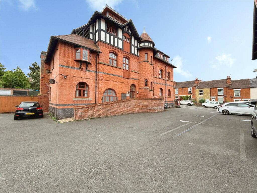 Main image of property: Marhill Road, Carlton, Nottingham, Nottinghamshire, NG4