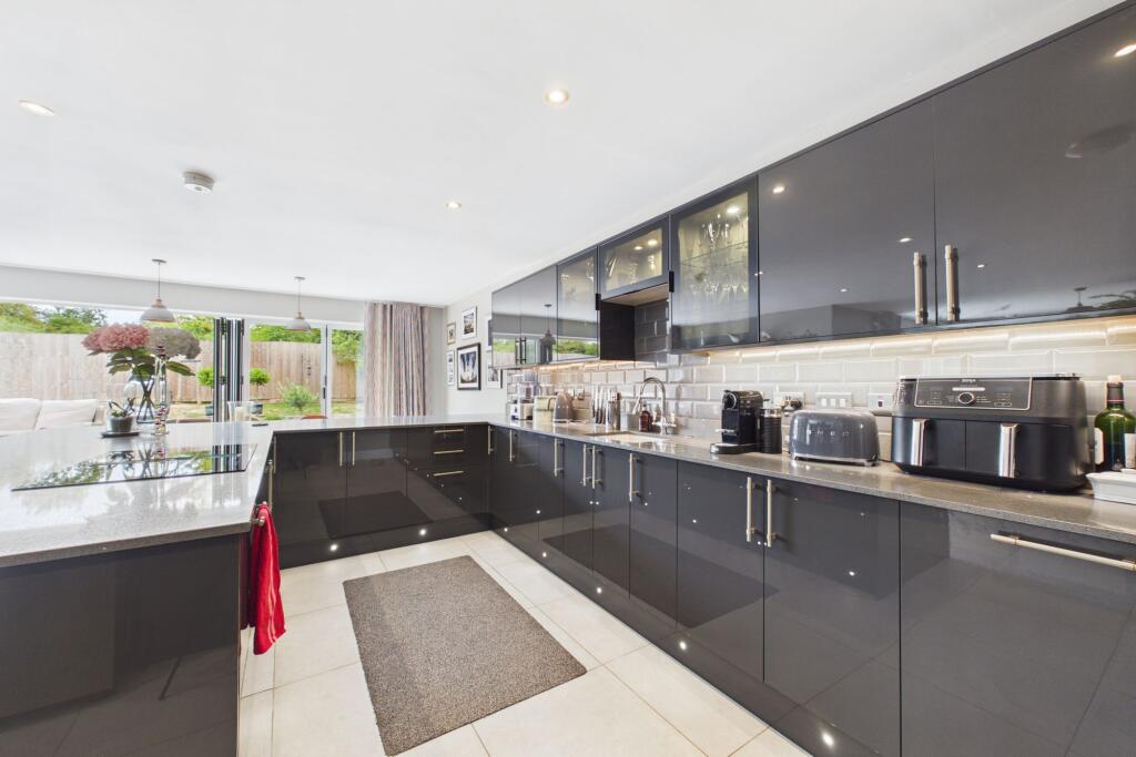 House in Northampton - More